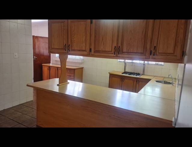 3 BEDROOM TOWNHOUSE FOR SALE IN BO-DORP